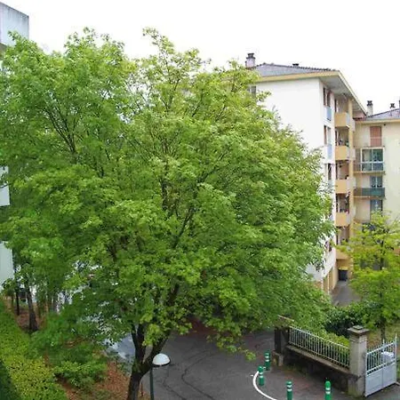 Tres Beau Centre Ville, Au Calme Apartment
